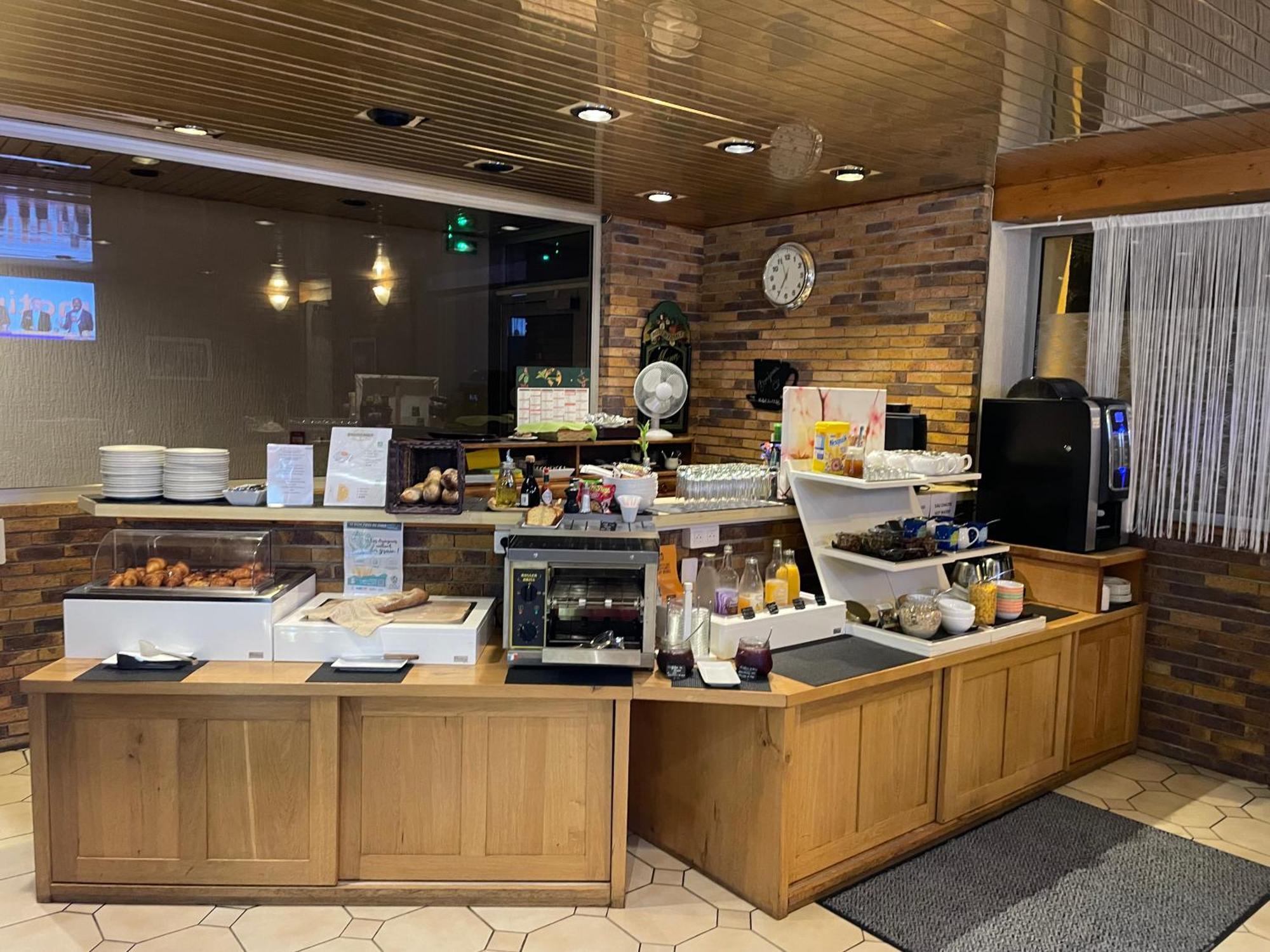Logis Hotel De France & Restaurant بامييه المظهر الخارجي الصورة